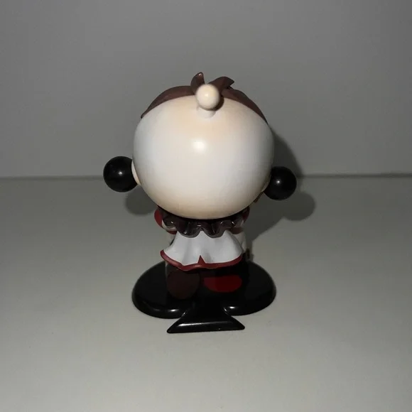 POPMART Skullpanda Everyday Wonderland Series - Cold Hearted Figure - Picture 3 of 4